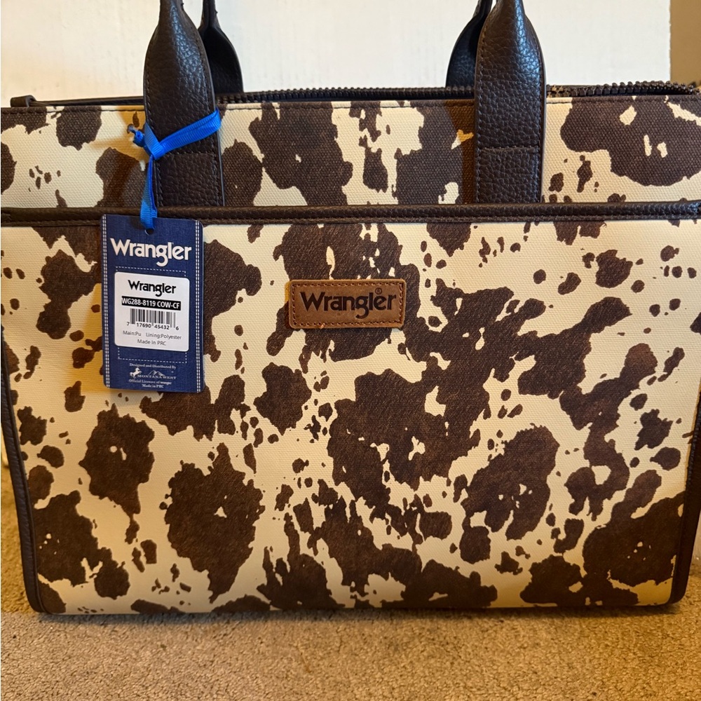 SOLD💗!!!!Wrangler Brown and Cream Cow Print Tote